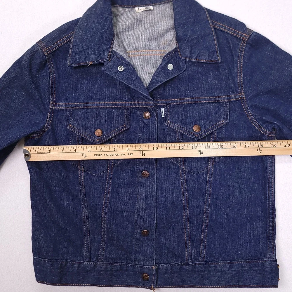Vintage Levis Gals Denim Trucker Jacket Dark Wash White Tab‎ Big E Size L 70s